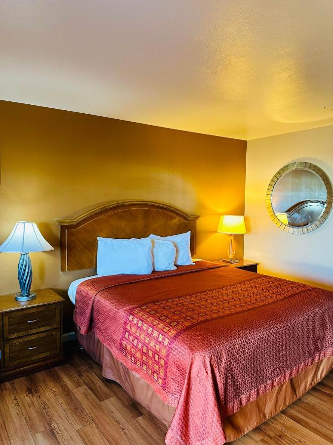 Franciscan Inn Motel Vista Dış mekan fotoğraf