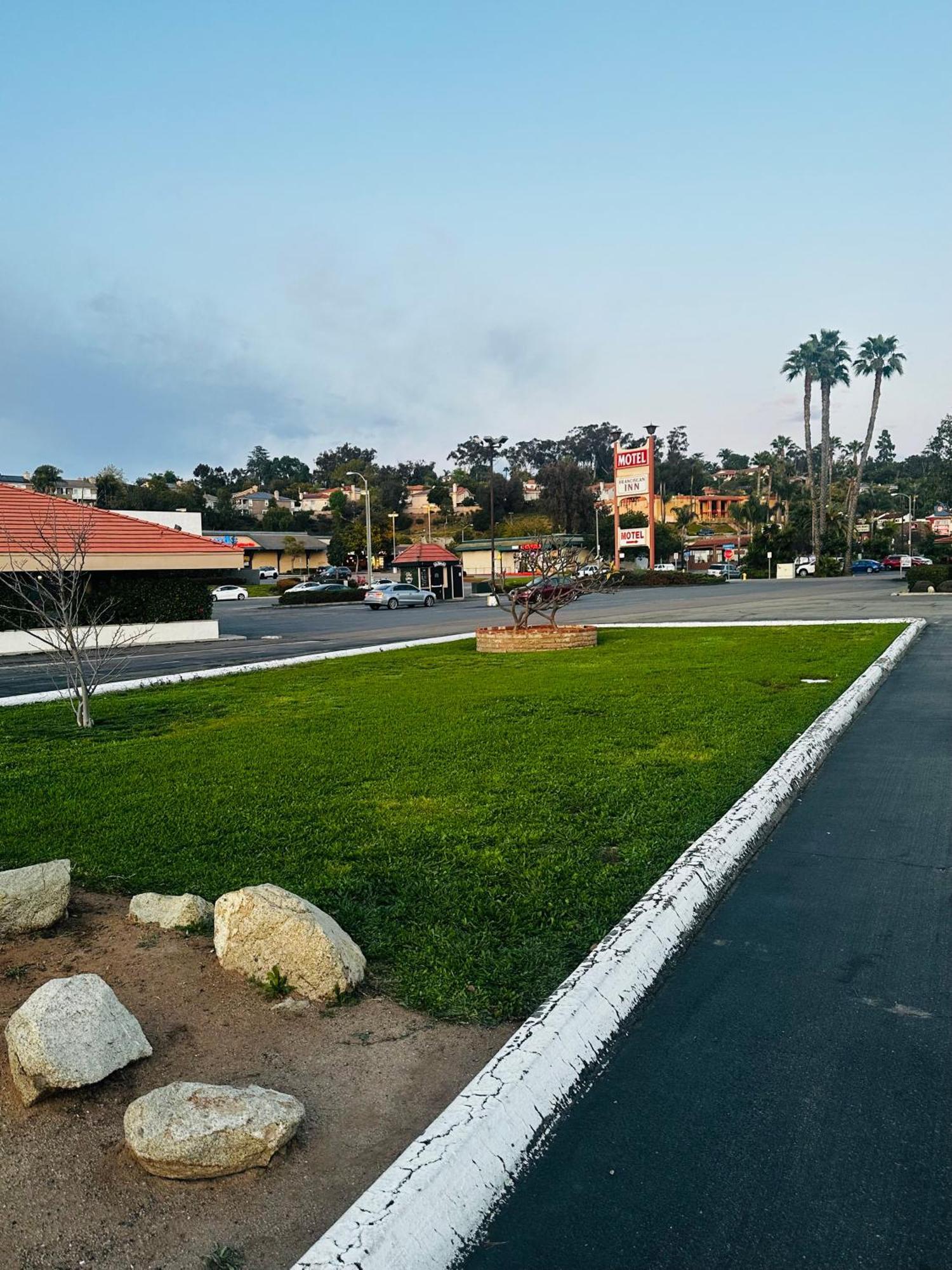 Franciscan Inn Motel Vista Dış mekan fotoğraf